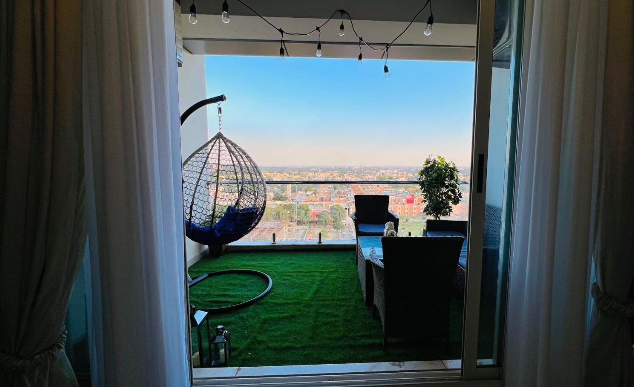 شقة اسلام اباد  في Sky Heights Luxury Apart Facing Centaurus المظهر الخارجي الصورة