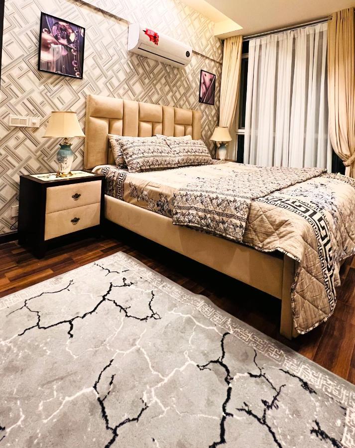 شقة اسلام اباد  في Sky Heights Luxury Apart Facing Centaurus المظهر الخارجي الصورة
