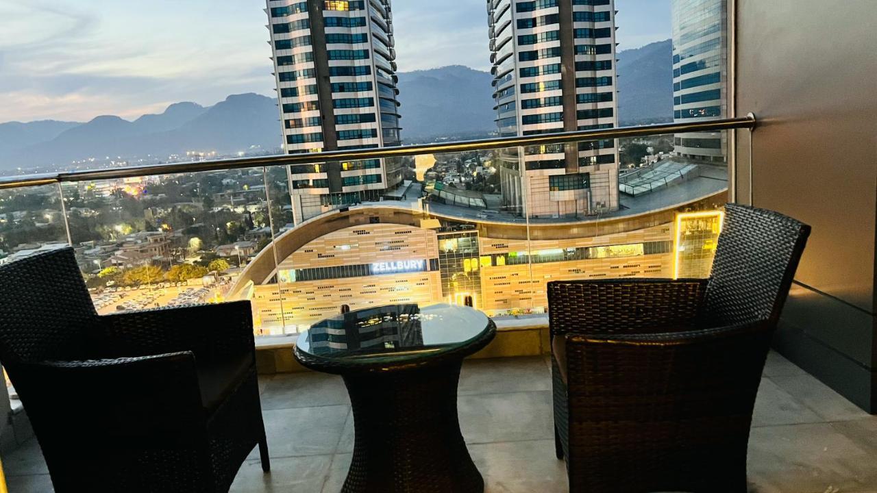 شقة اسلام اباد  في Sky Heights Luxury Apart Facing Centaurus المظهر الخارجي الصورة